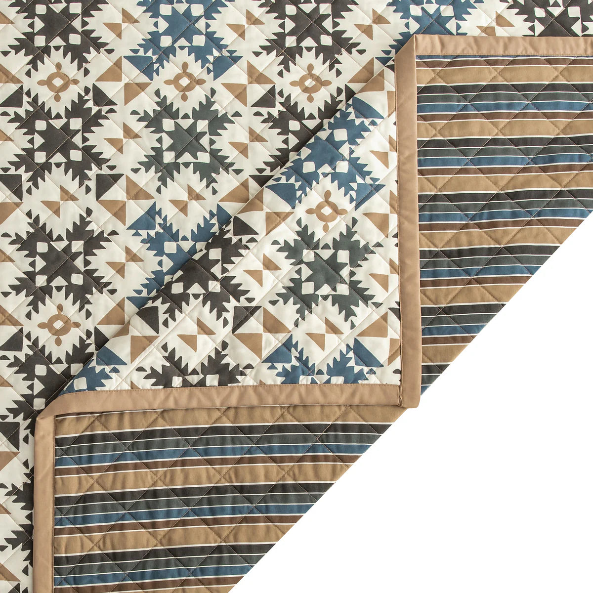 Mosaic Reversible Quilt Set
