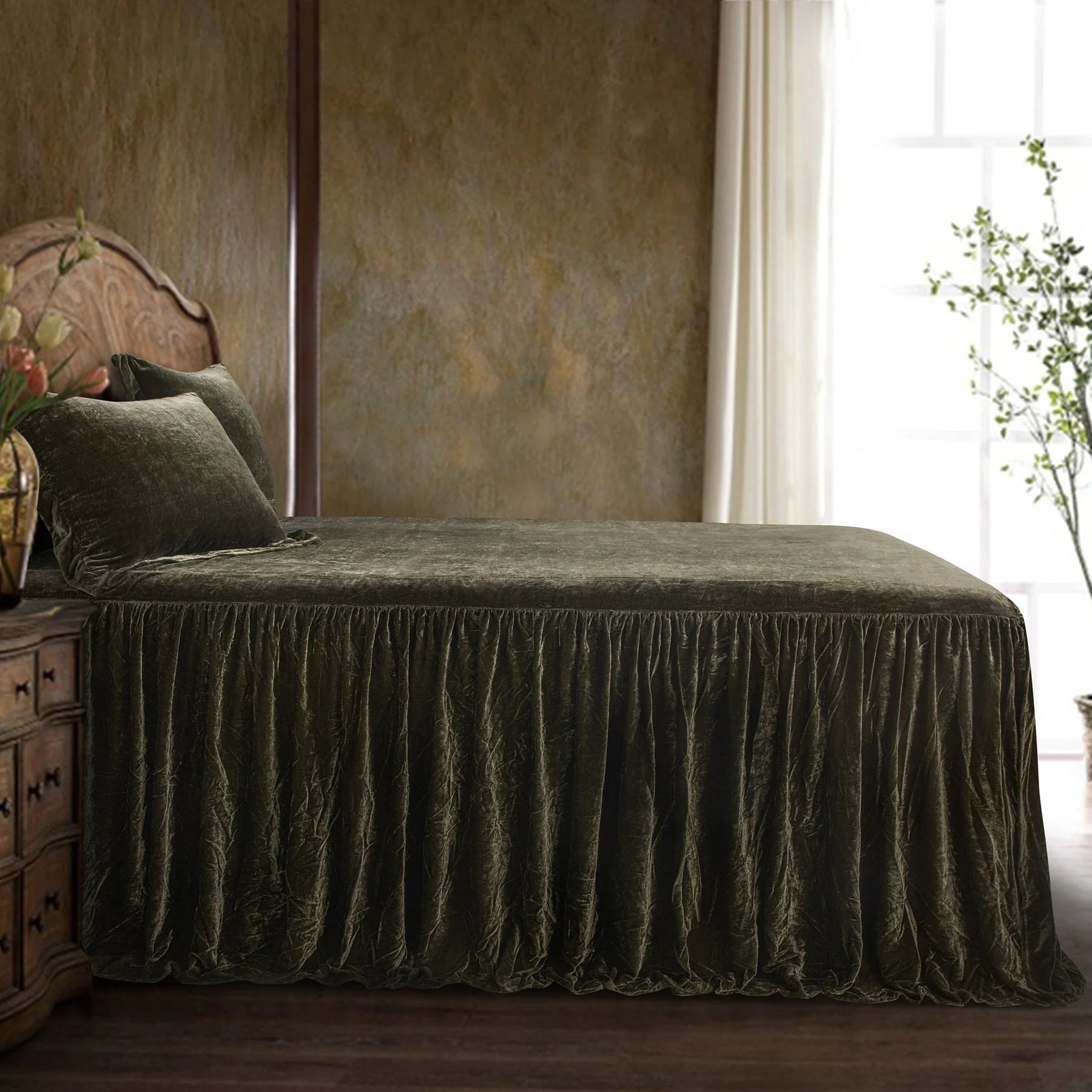 Stella Velvet Bedspread Set