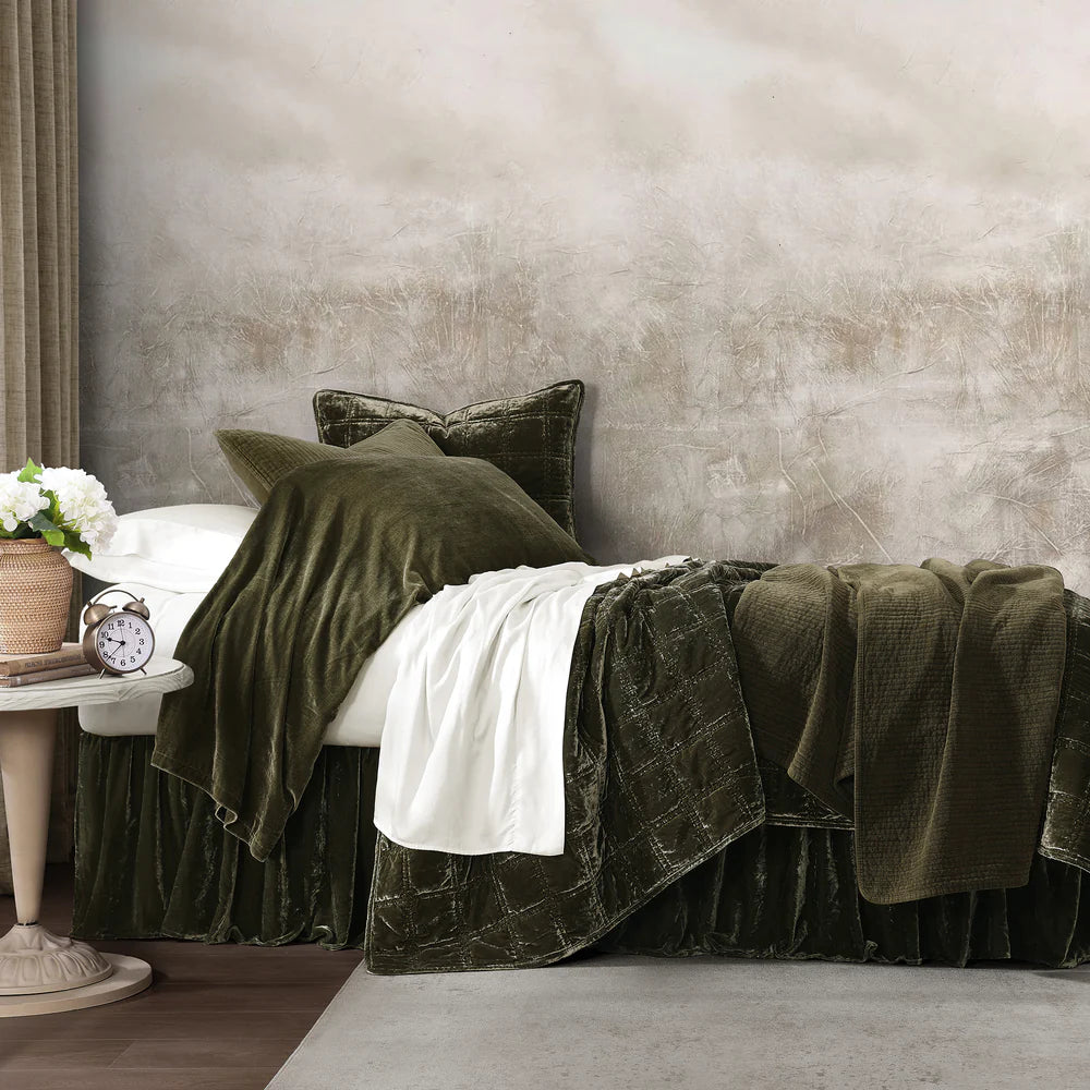 Velvet Double Box Stitch Quilt Set