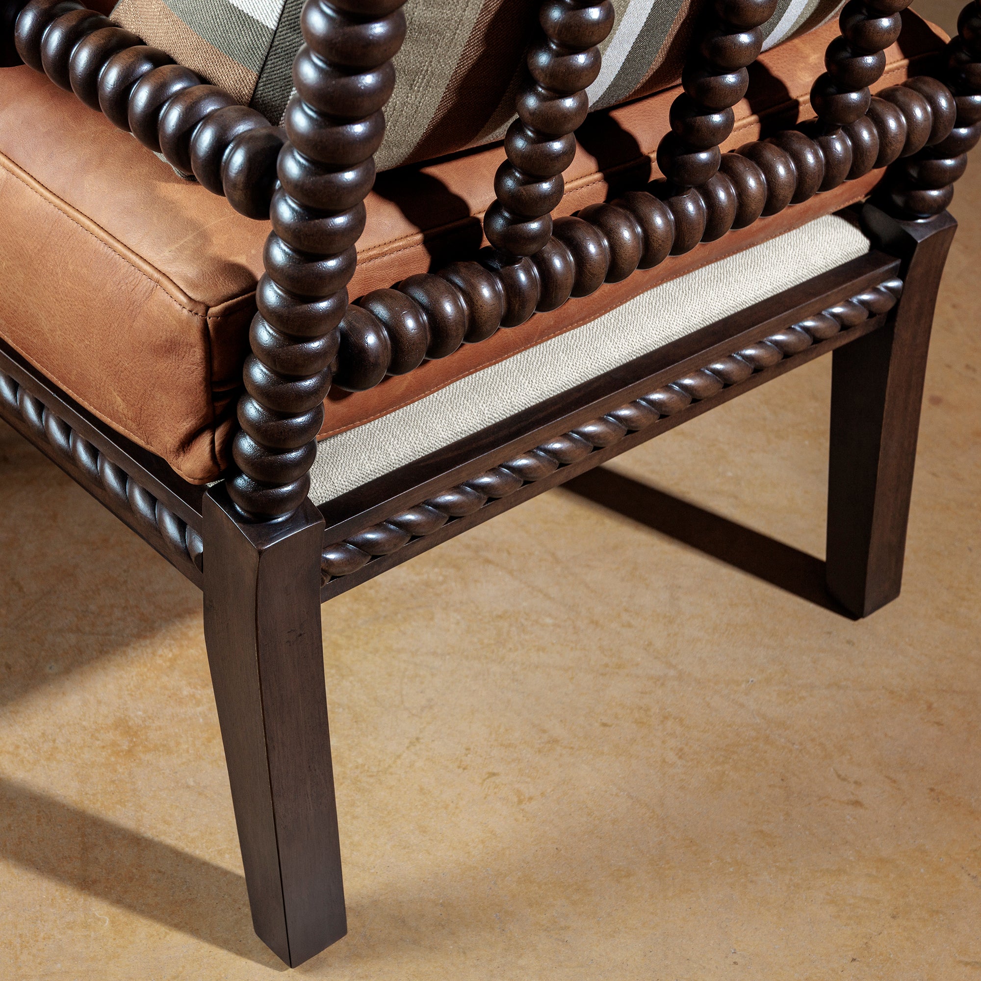 custom-western-leather-chair-back-view