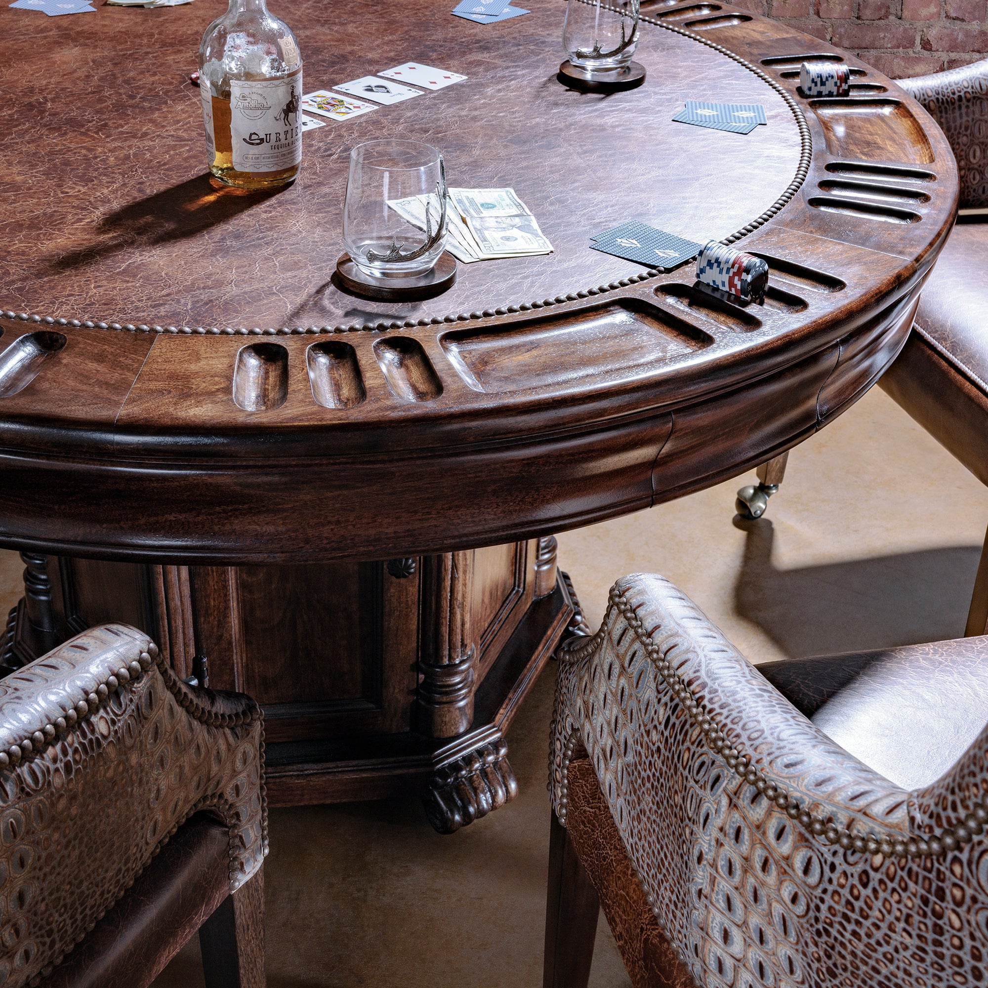 Leather inlay and chip slots on The Outlaw’s Round Poker Table