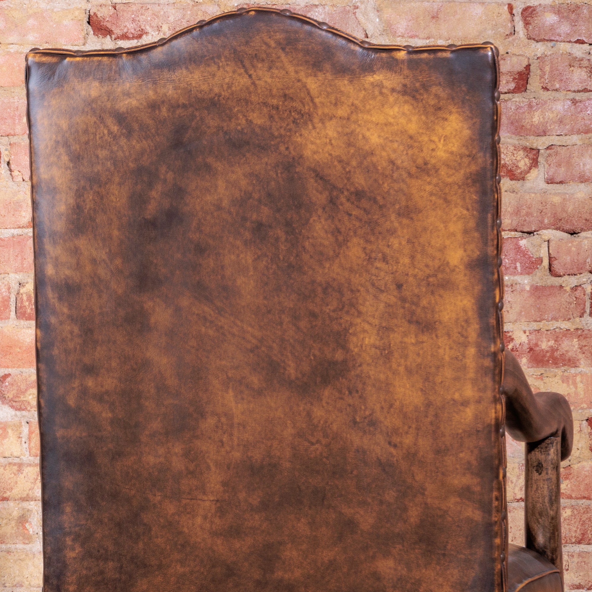 western-button-tufted-leather-arm-chair