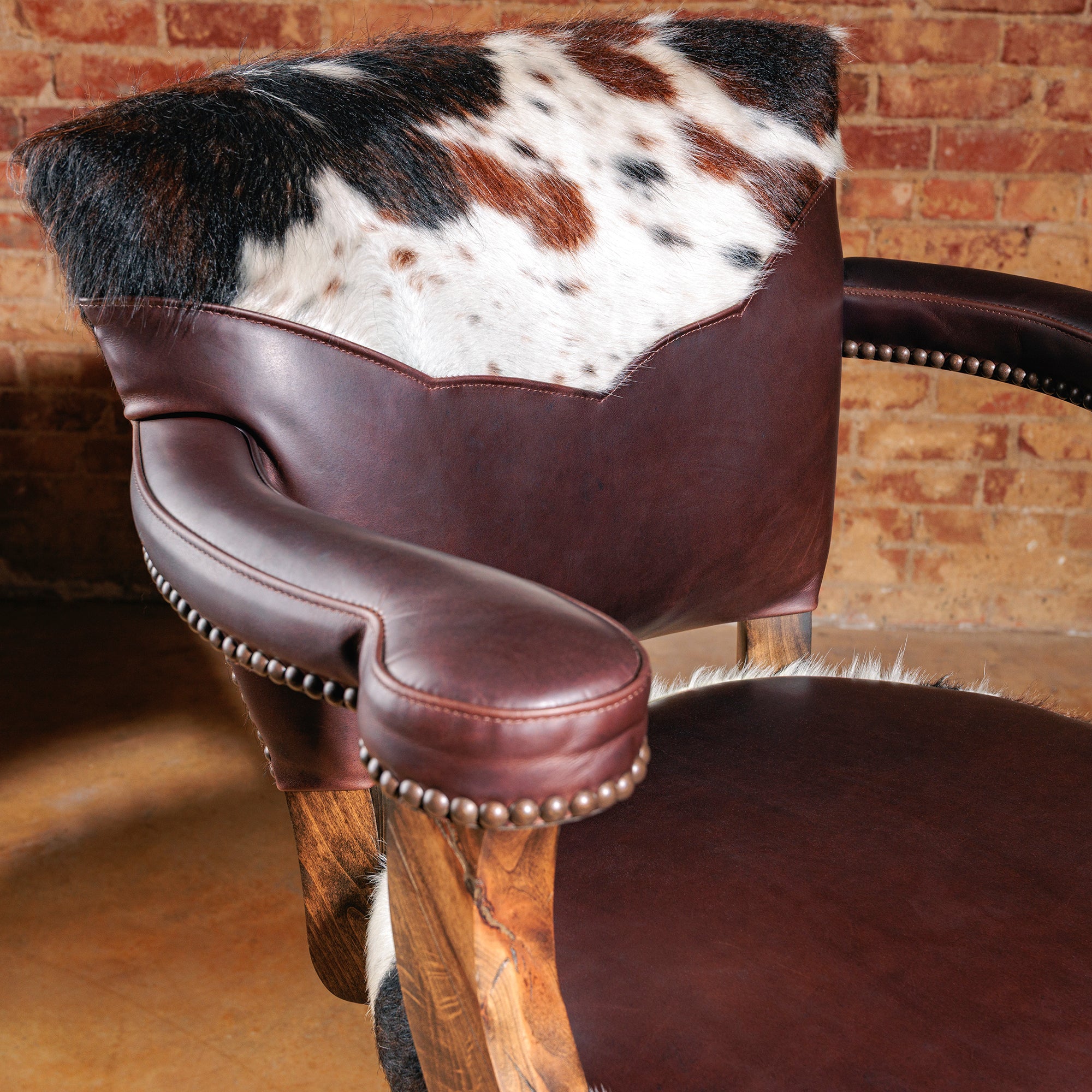 Western Luxury Cowhide Leather Bar Stool