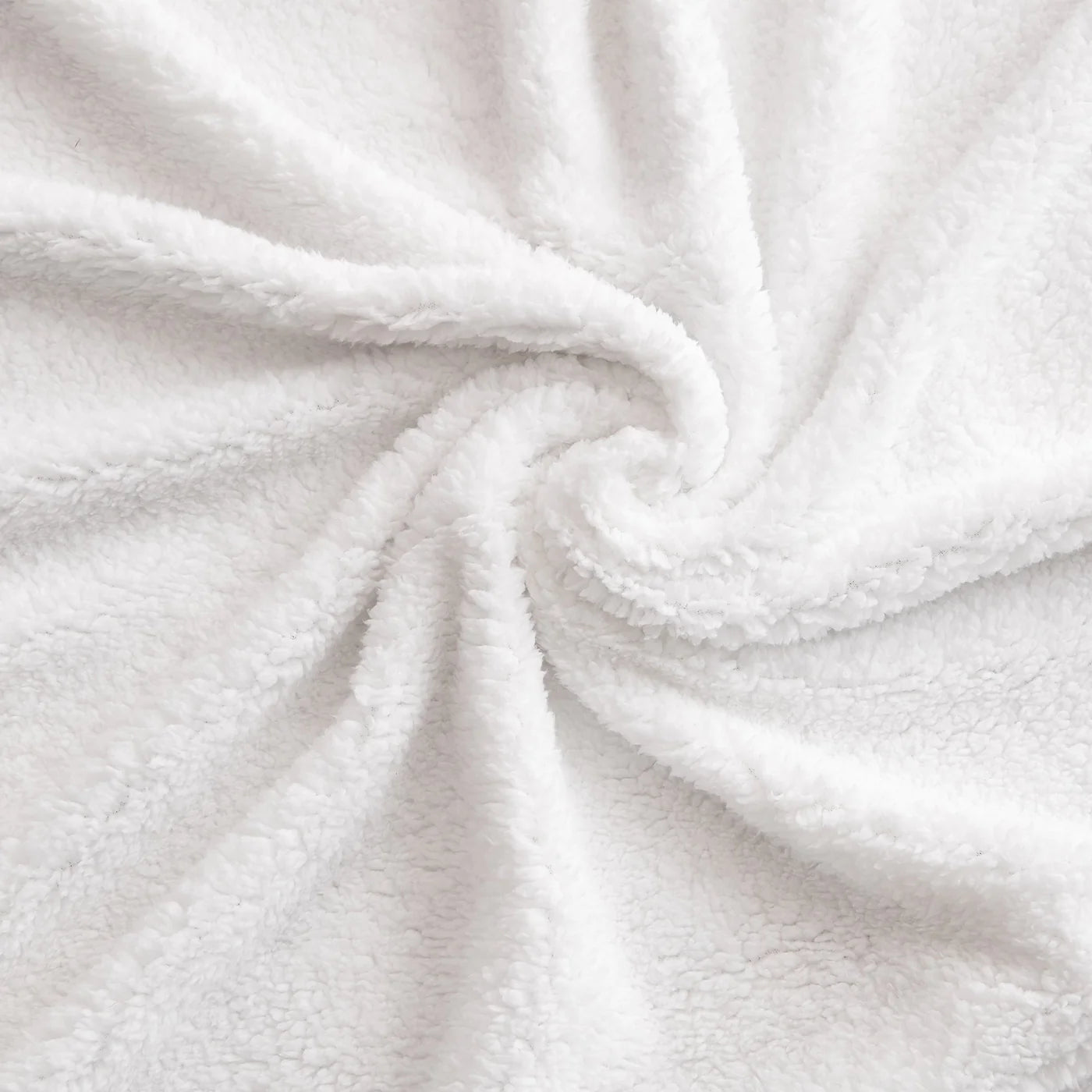 The Sol Campfire Throw is an affordable answer to stylish Southwestern design. Featuring vibrant Aztec prints and a Sherpa reverse, this lightweight throw provides luxurious comfort and warmth. Perfect for cozy nights at home or around a campfire, this throw offers practicality and stylish sophistication.