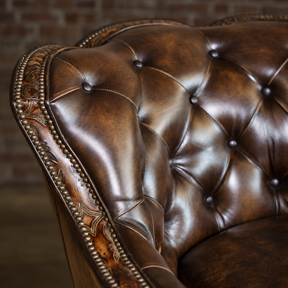 Puglia Coco Leather Swivel Chair