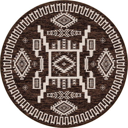 Perfect for any high-traffic area in your home, this rug is crafted from 100% EnduraStran nylon for unrivaled durability. The stain and fade-resistant and commercial grade yarn cleans easily and is designed to withstand heavy traffic. Plus, its synthetic nylon is moisture and UV resistant. Achieve superior quality and long-lasting durability with this rug.