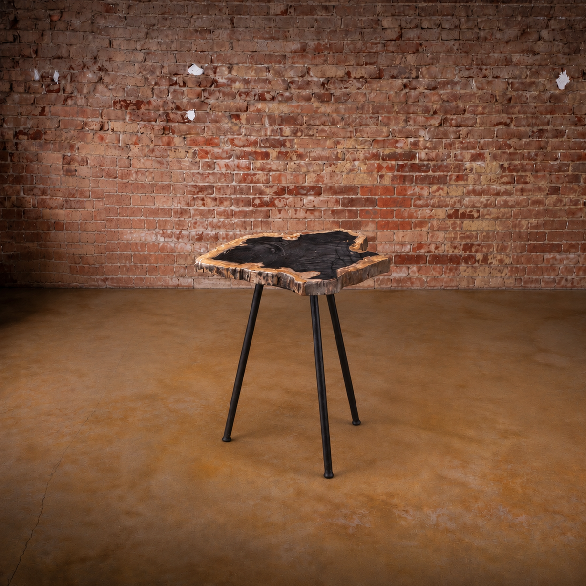Mircea Accent Table