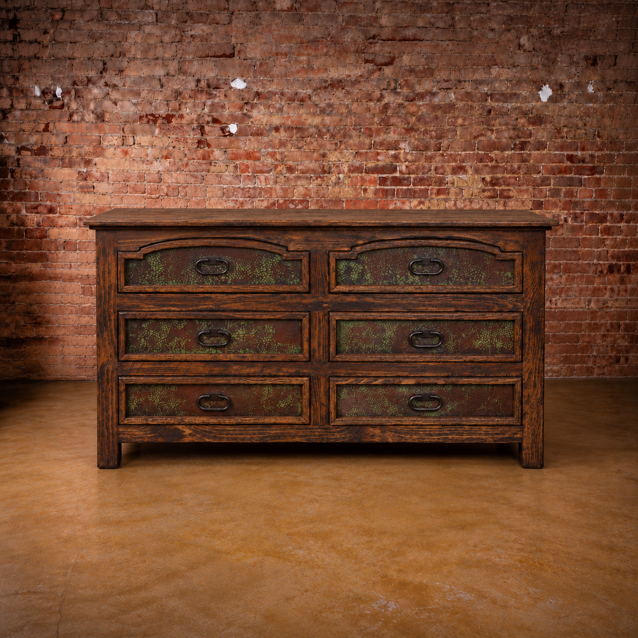 Capital Dresser