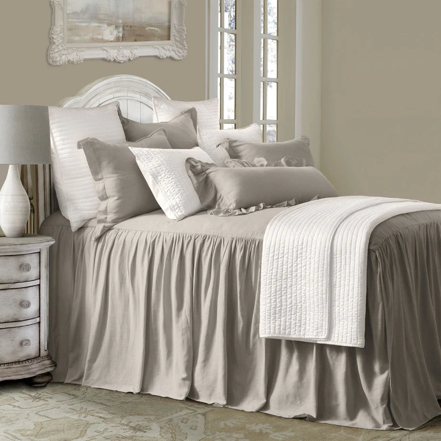 Luna Linen Bedspread Set