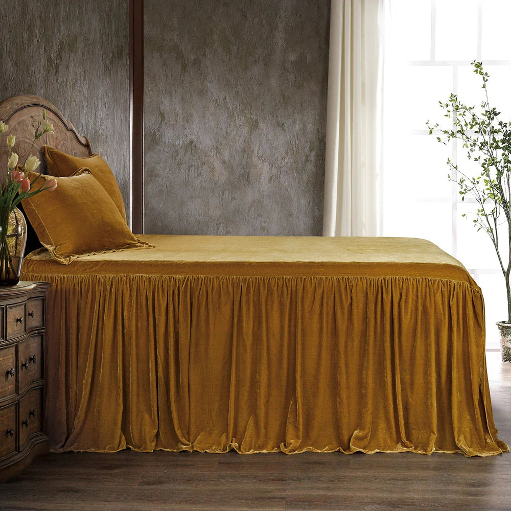 Velvet Bedspread Set