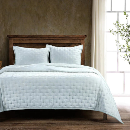 Our Stella Velvet Quilt brings a luxurious sheen to your bedding with its rich faux silk velvet fabric. The quilted design provides subtle texture, while its selection of neutral and vibrant jewel tone colors will fit seamlessly into your home's traditional, Western, or rustic décor. Enjoy its soft, sumptuous feel and complete the look by pairing it with other pieces from the Stella Collection.