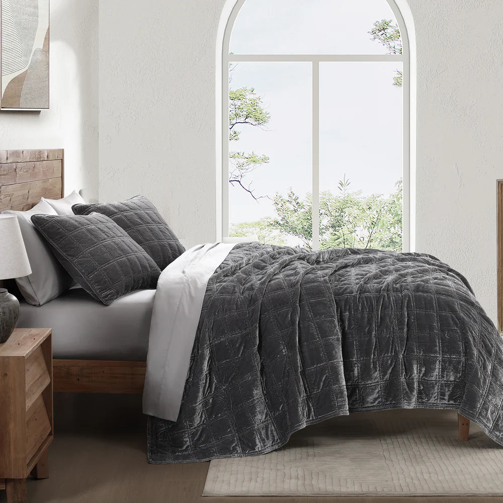 Velvet Double Box Stitch Quilt