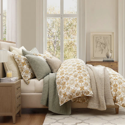 High-End-Western-Mustard-Cream-Bedding