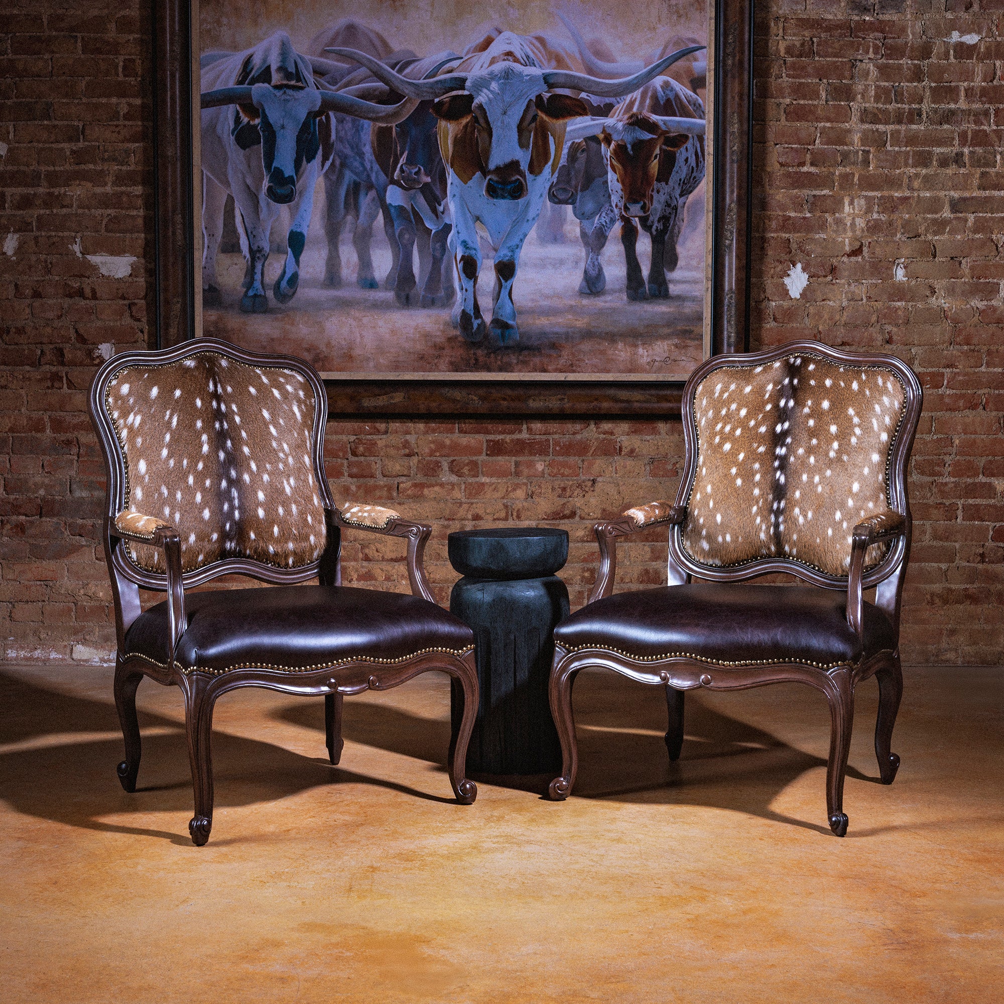 mountain-home-axis-accent-chair