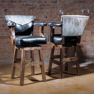 Yoke-back Western bar stool with cowhide and leather – handcrafted in Texas