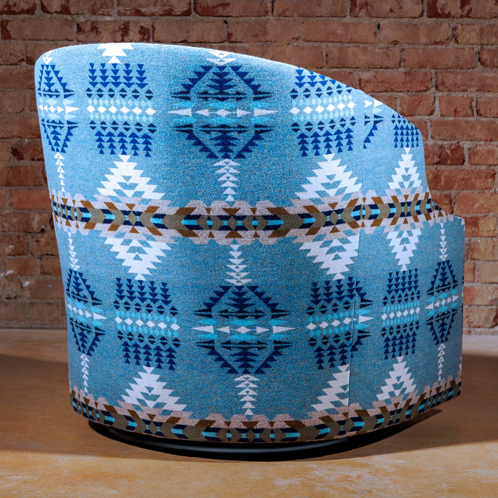 pendleton swivel chair