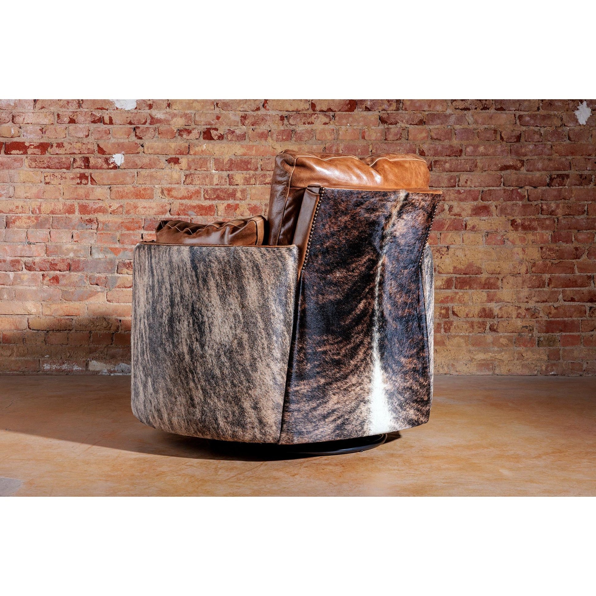 brindle-cowhide-leather-snuggler-recliner