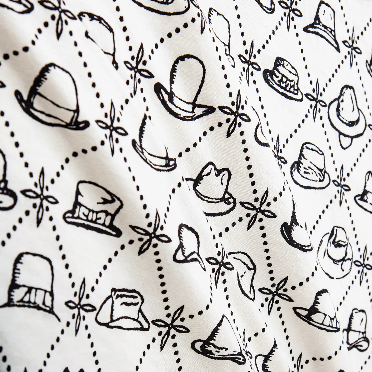 Conversation Reversible Quilt Set