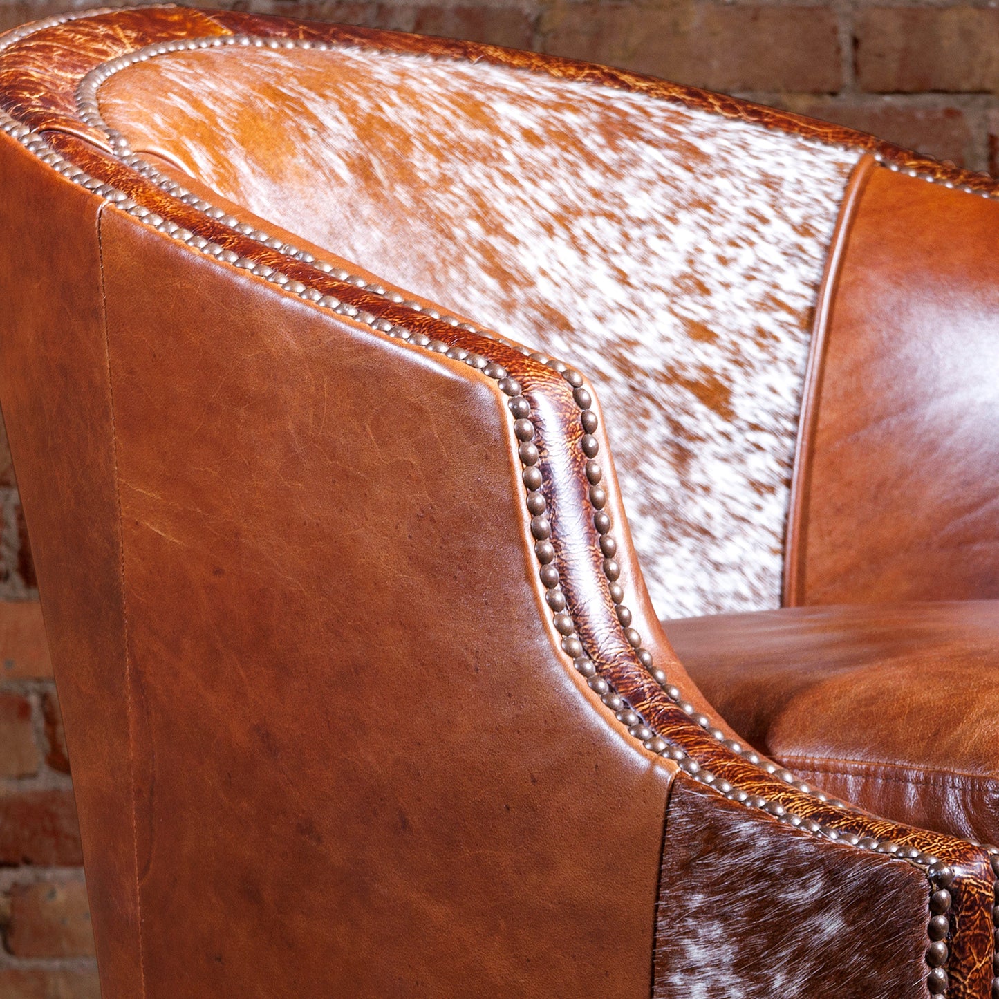 Longhorn Hide Swivel Leather Barrel Chair