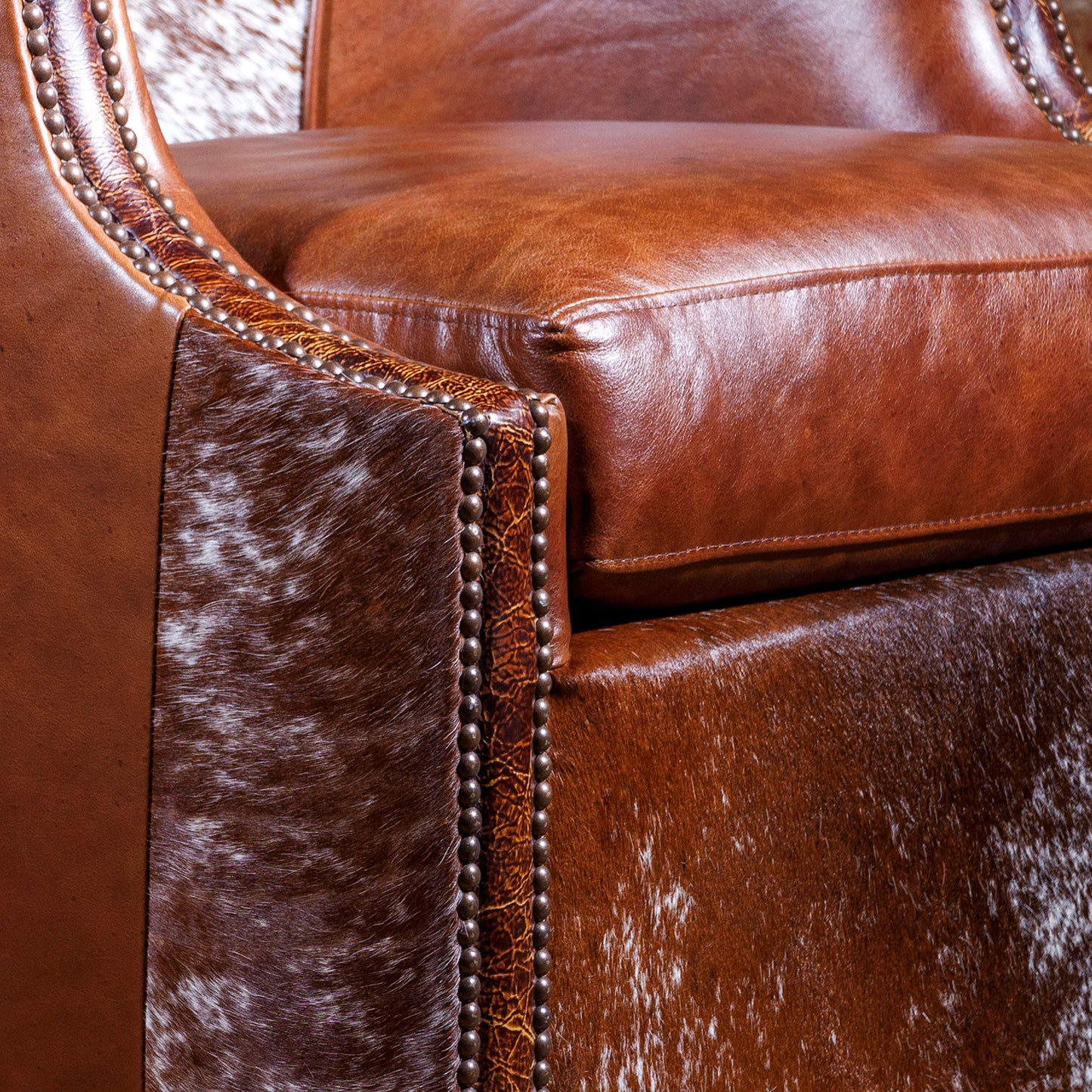 Longhorn Hide Swivel Leather Barrel Chair