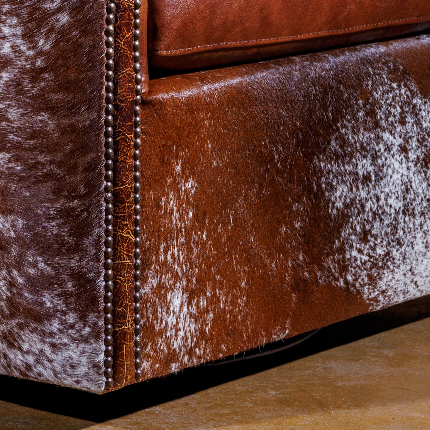 Longhorn Hide Swivel Leather Barrel Chair