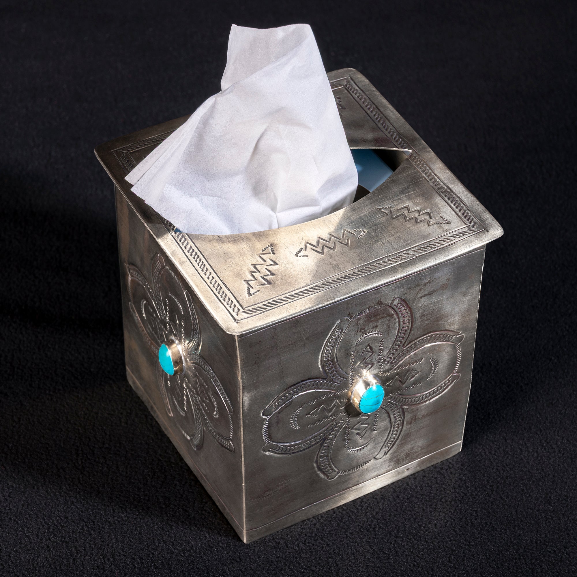 IFUJI 井藤昌志 TISSUE BOX-CUBE S-TYPE gray Sierra Bloom Tissue Box Cover | Handcrafted German Silver by J