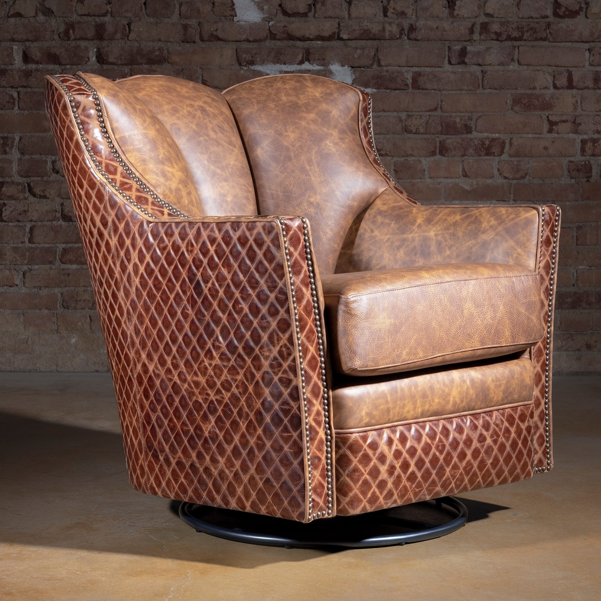 Palacio Bronce Western Leather Swivel Chair hero view with distressed leather, diamond-embossed shell, nailheads, and 360-degree motion.