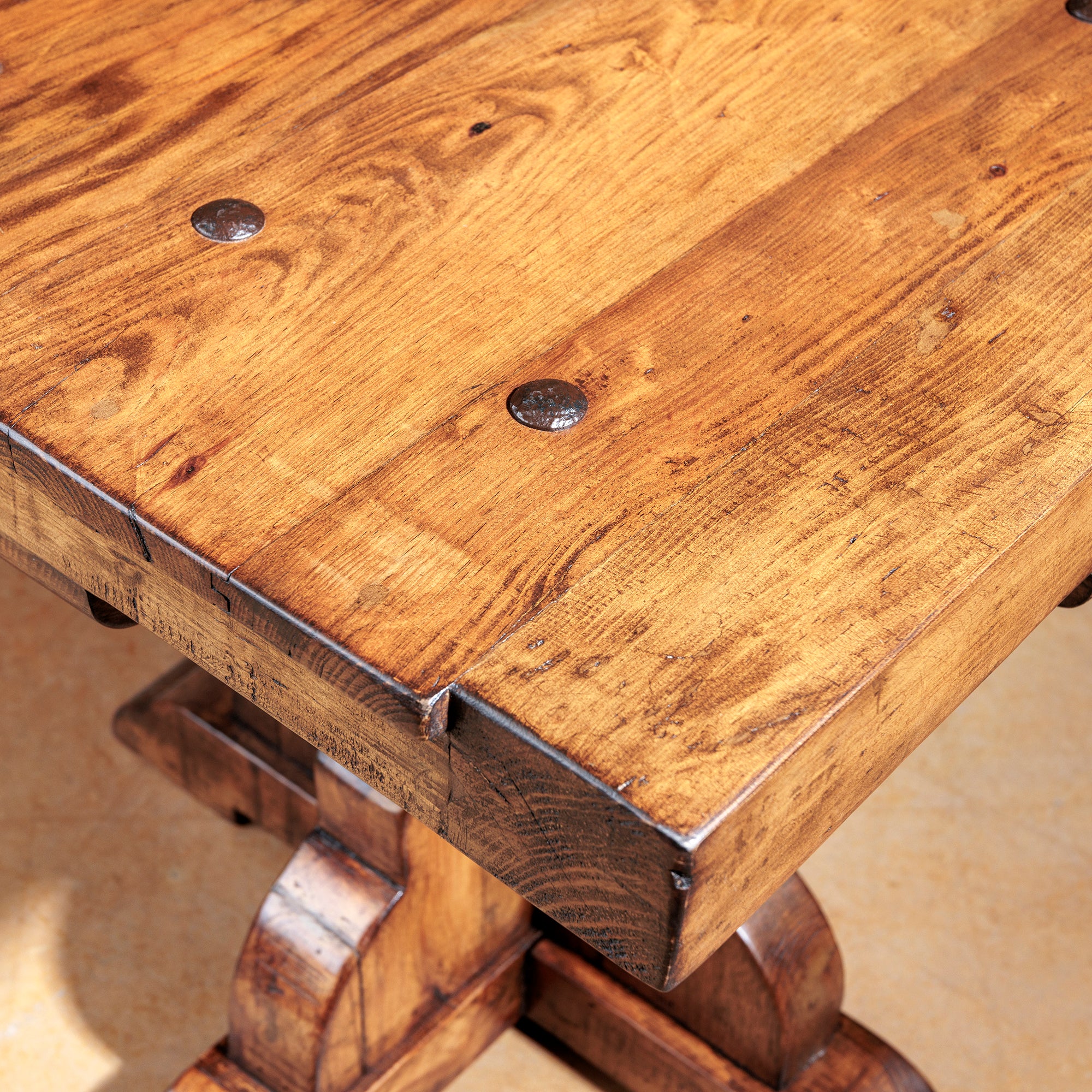 Ruidosa End Table