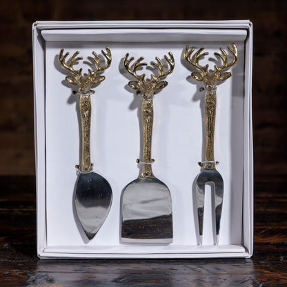 Western cheese knife set with sculpted antler handles — luxury ranch dining gift.