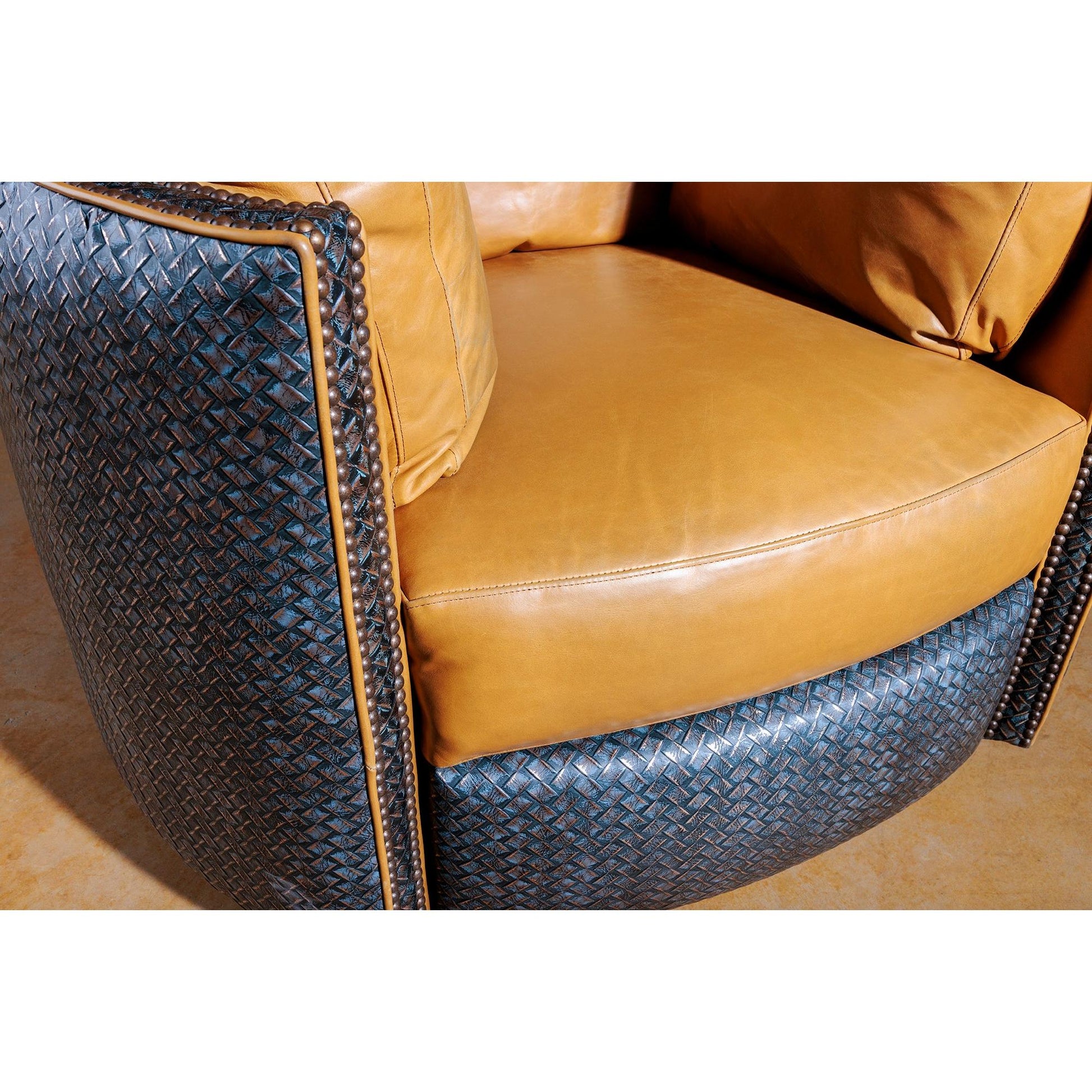 western-bootstitch-leather-snuggler