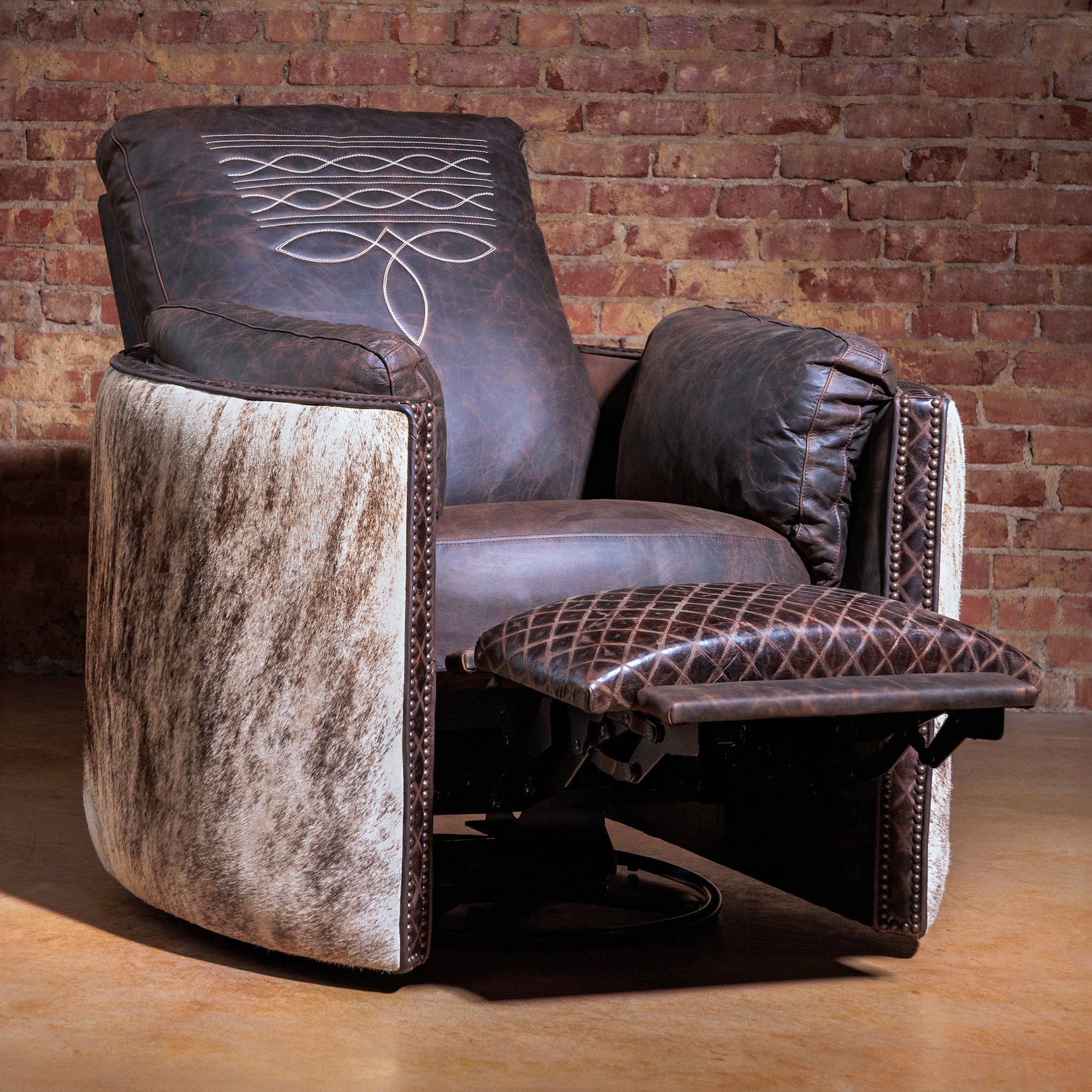 The Brindle Ranch Chair | Brazilian Cowhide Recliner – Into The West